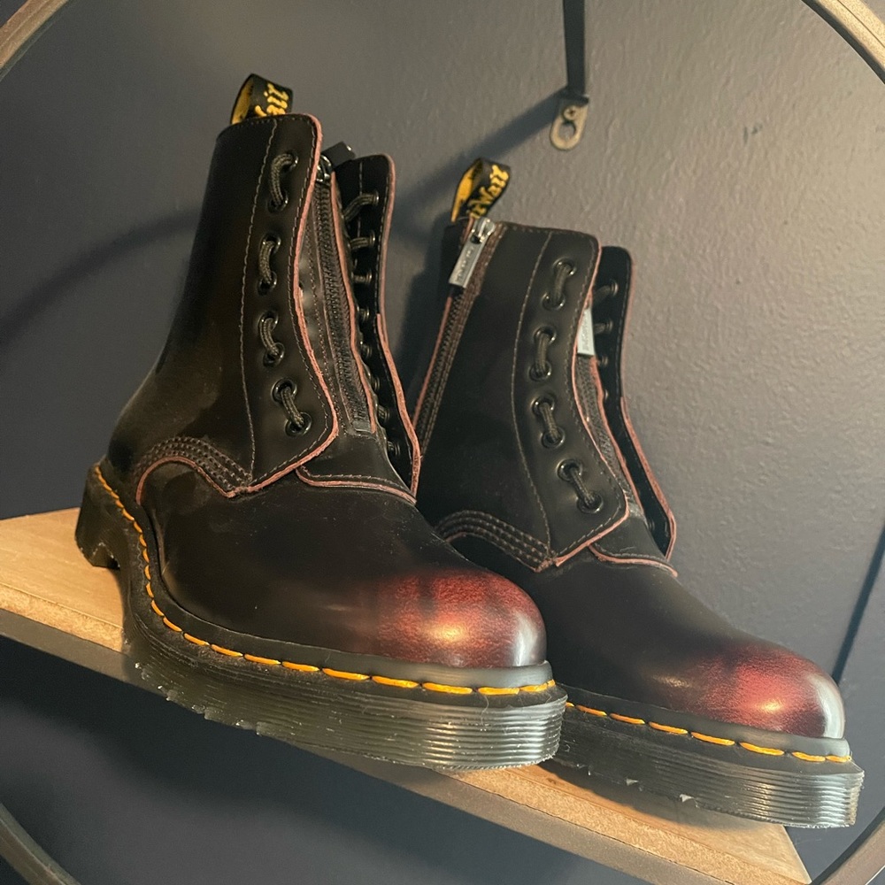 Dr. Martens 1460 Pascal Front Zip Boot